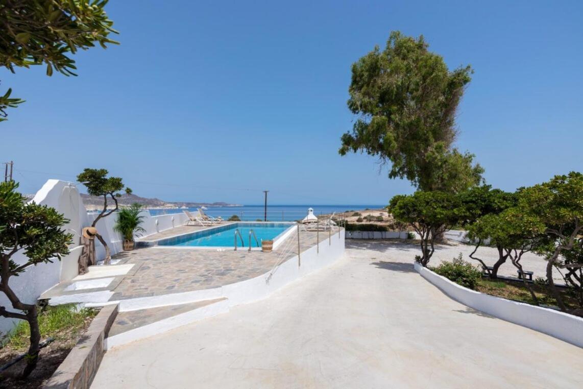 Kanelis Studios & Suites Mytakas Esterno foto