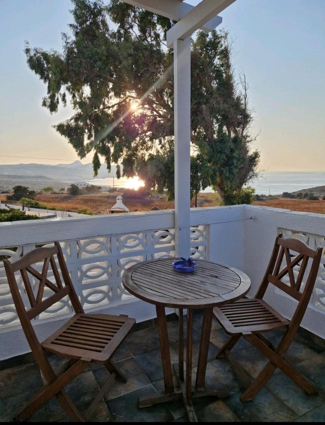 Kanelis Studios & Suites Mytakas Esterno foto